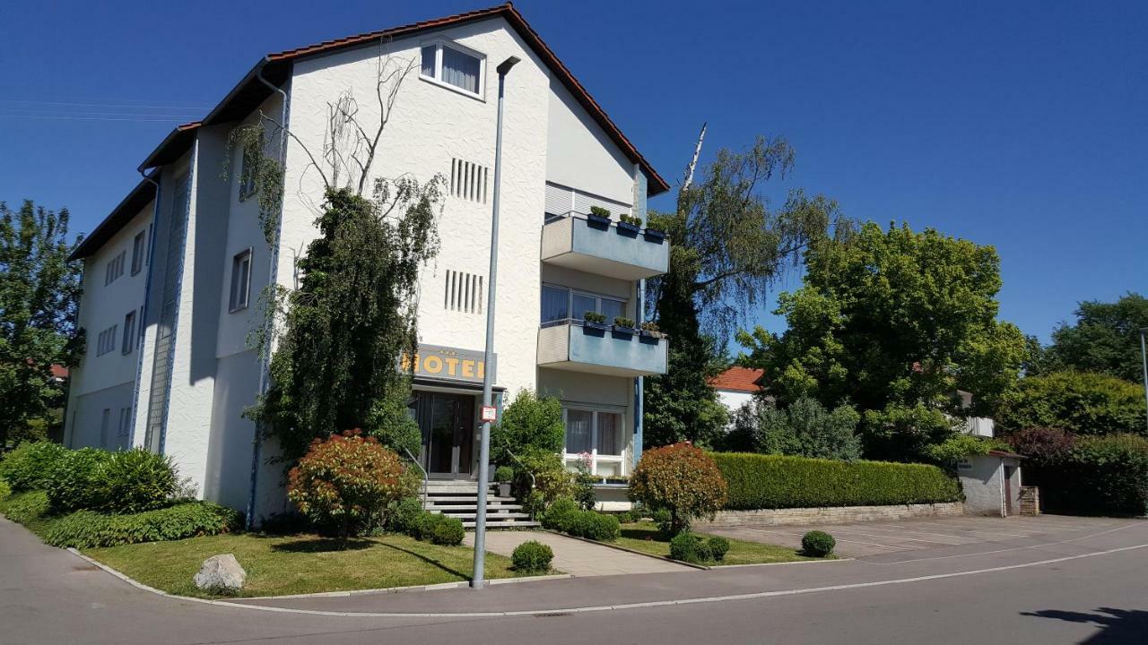 Hotel Garni Metzingen  Exterior foto